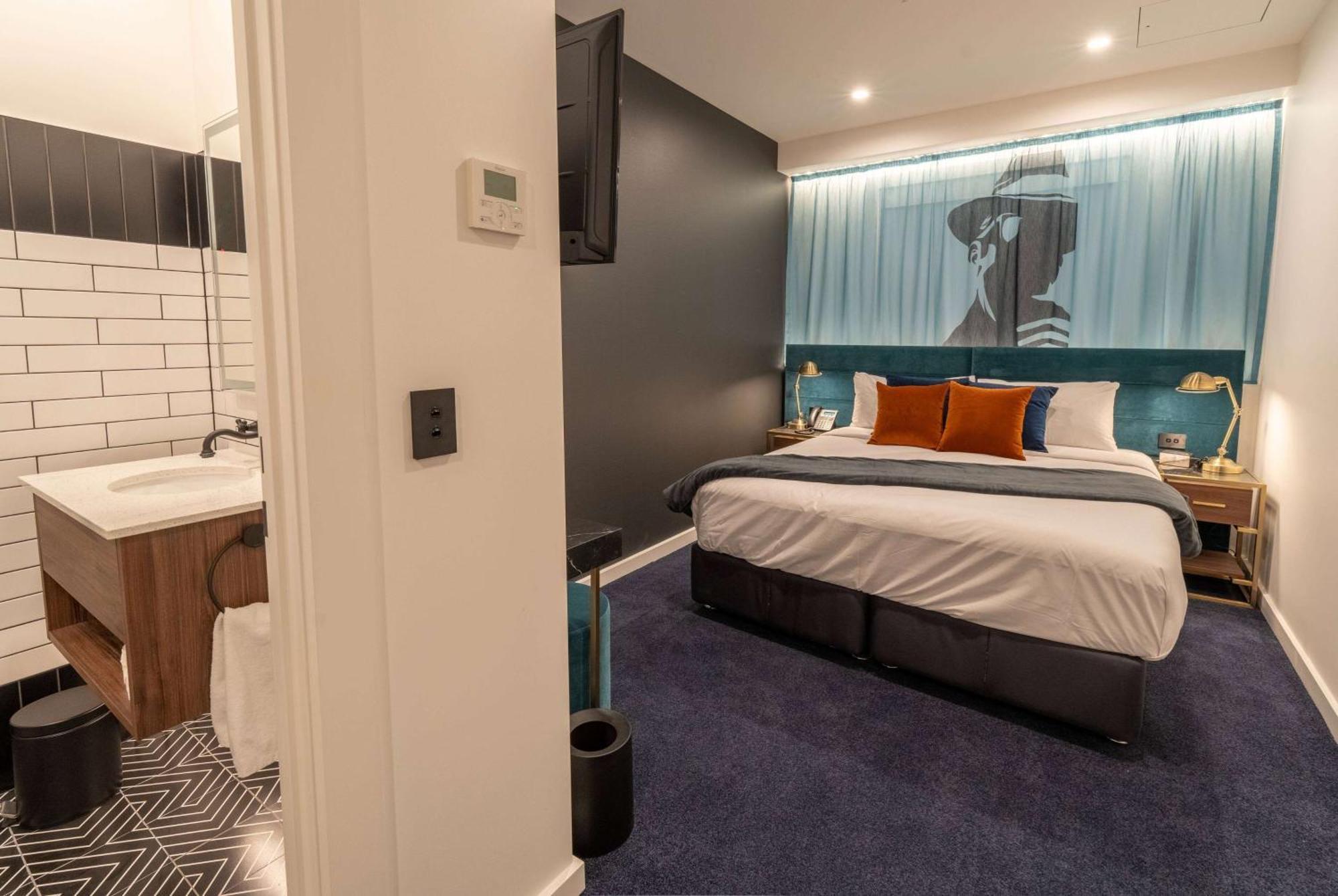 Отель Tryp By Wyndham Wellington, Tory Street Экстерьер фото