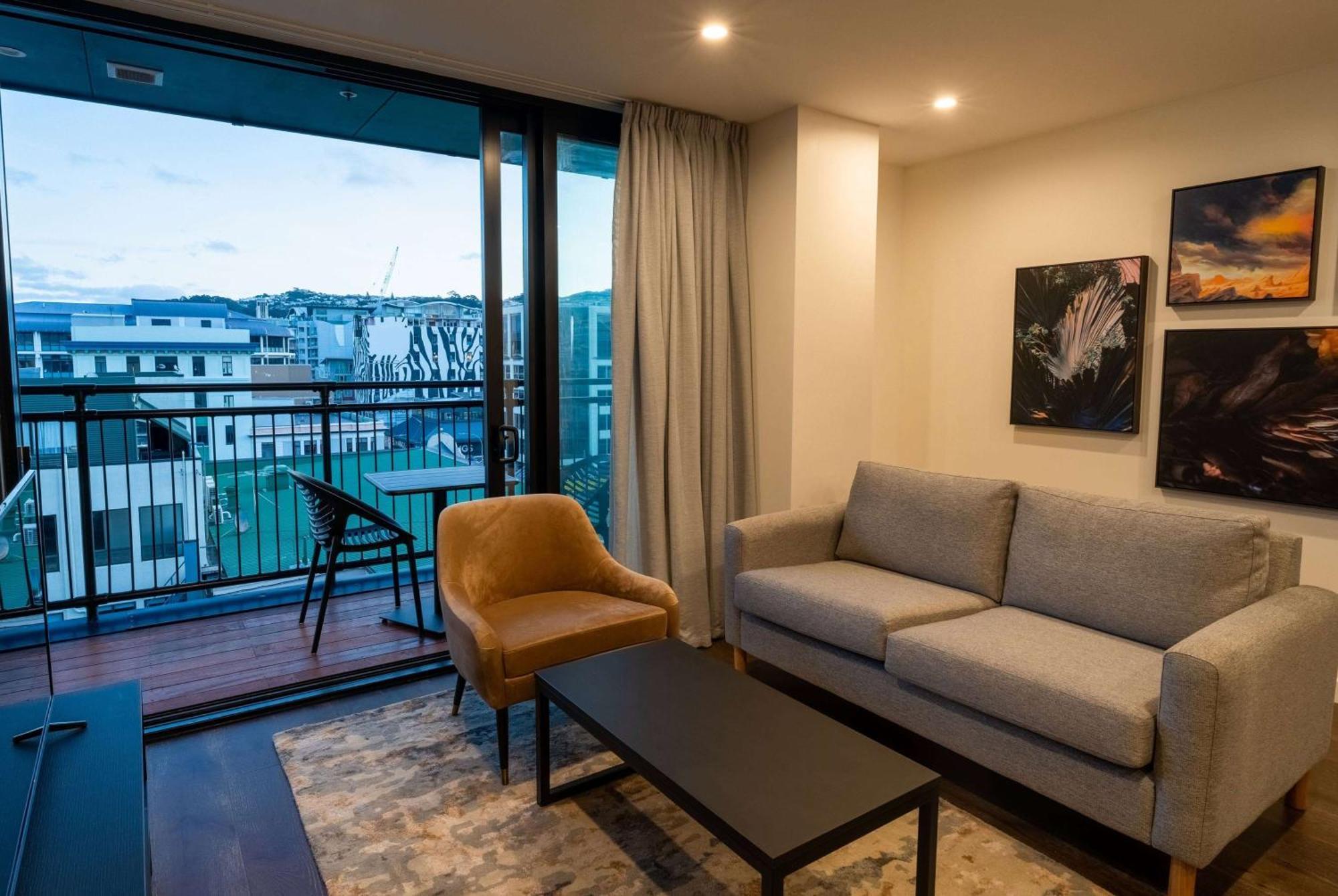 Отель Tryp By Wyndham Wellington, Tory Street Экстерьер фото