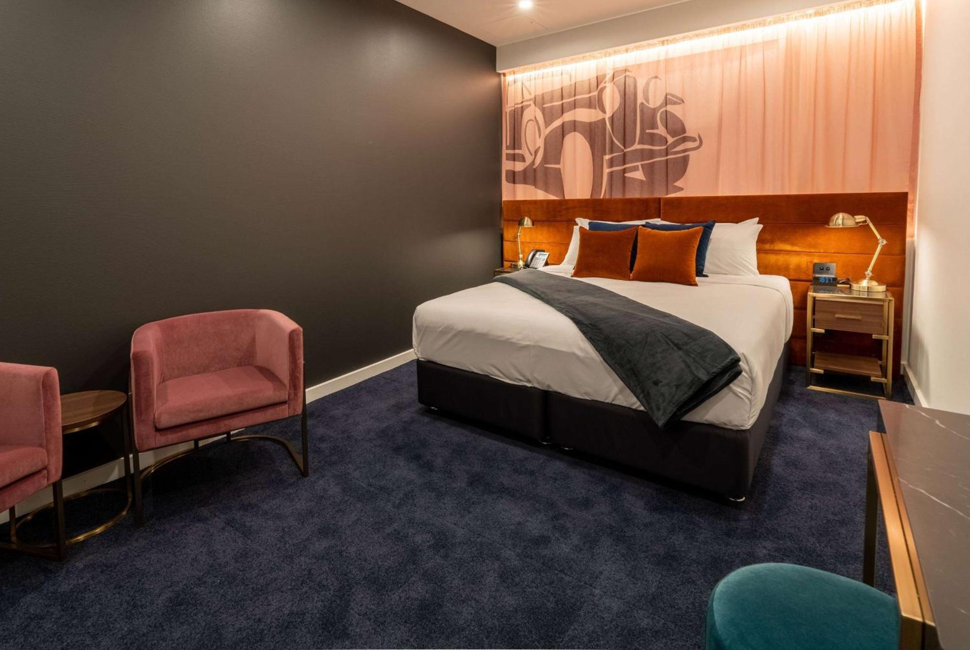 Отель Tryp By Wyndham Wellington, Tory Street Экстерьер фото