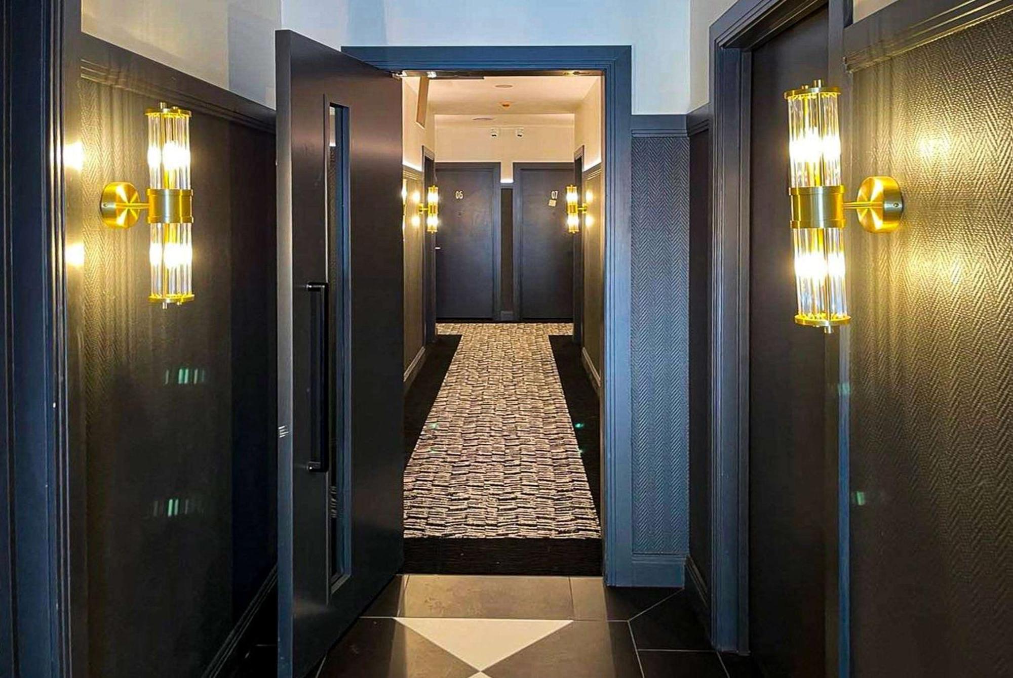 Отель Tryp By Wyndham Wellington, Tory Street Экстерьер фото