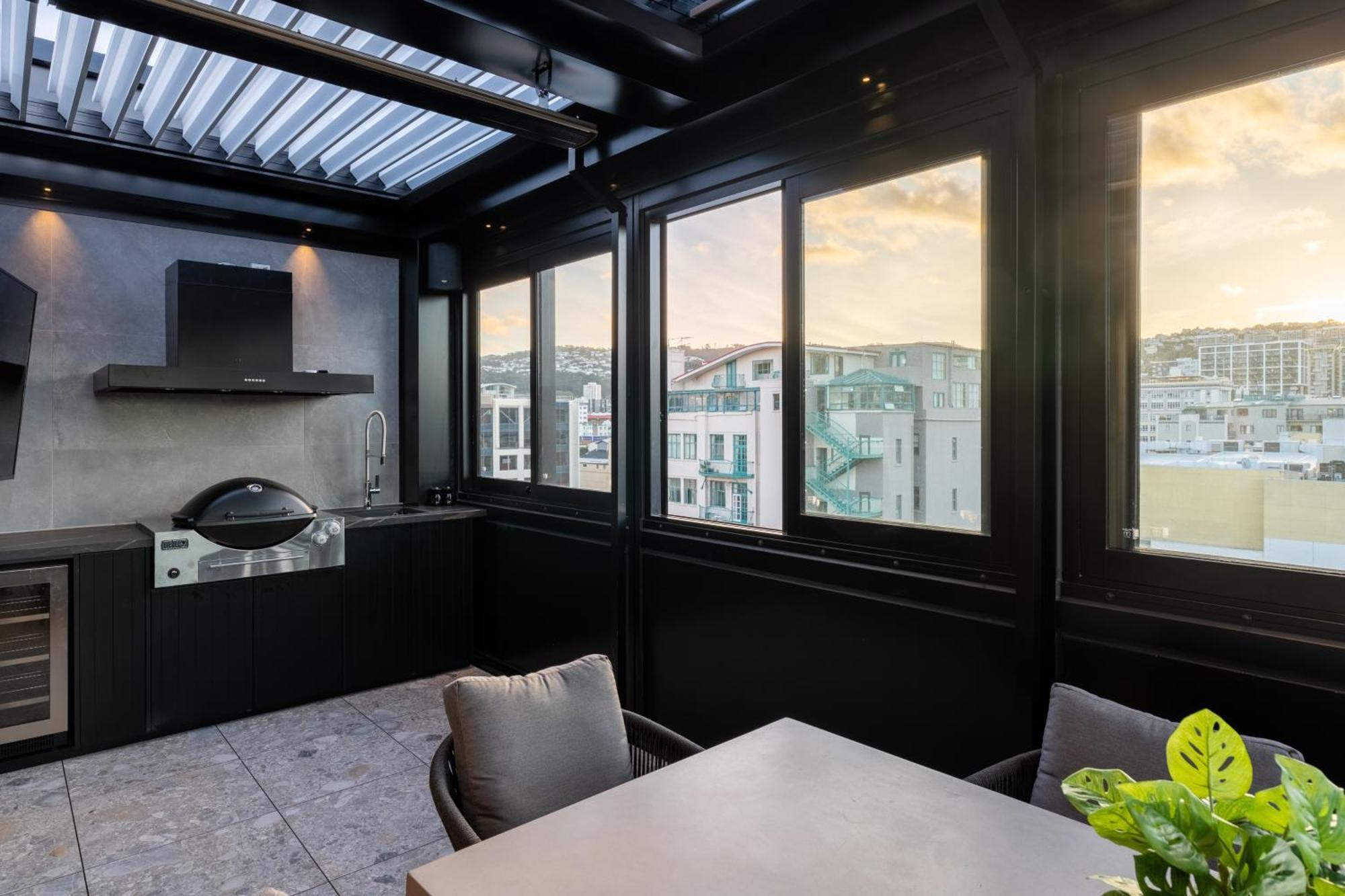 Отель Tryp By Wyndham Wellington, Tory Street Экстерьер фото