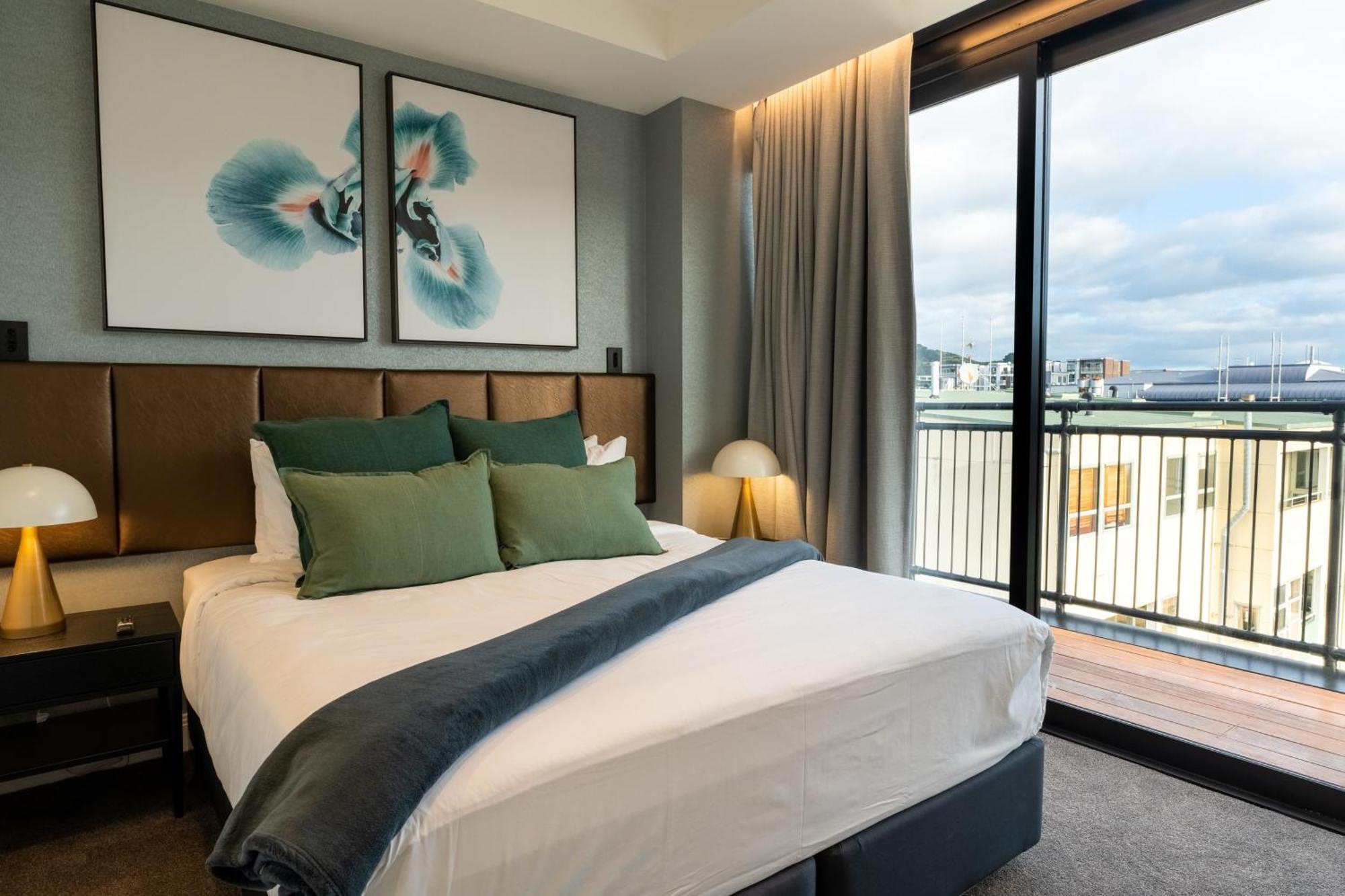 Отель Tryp By Wyndham Wellington, Tory Street Экстерьер фото
