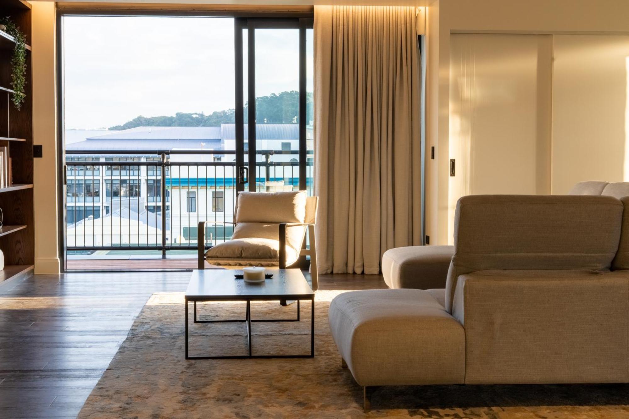 Отель Tryp By Wyndham Wellington, Tory Street Экстерьер фото