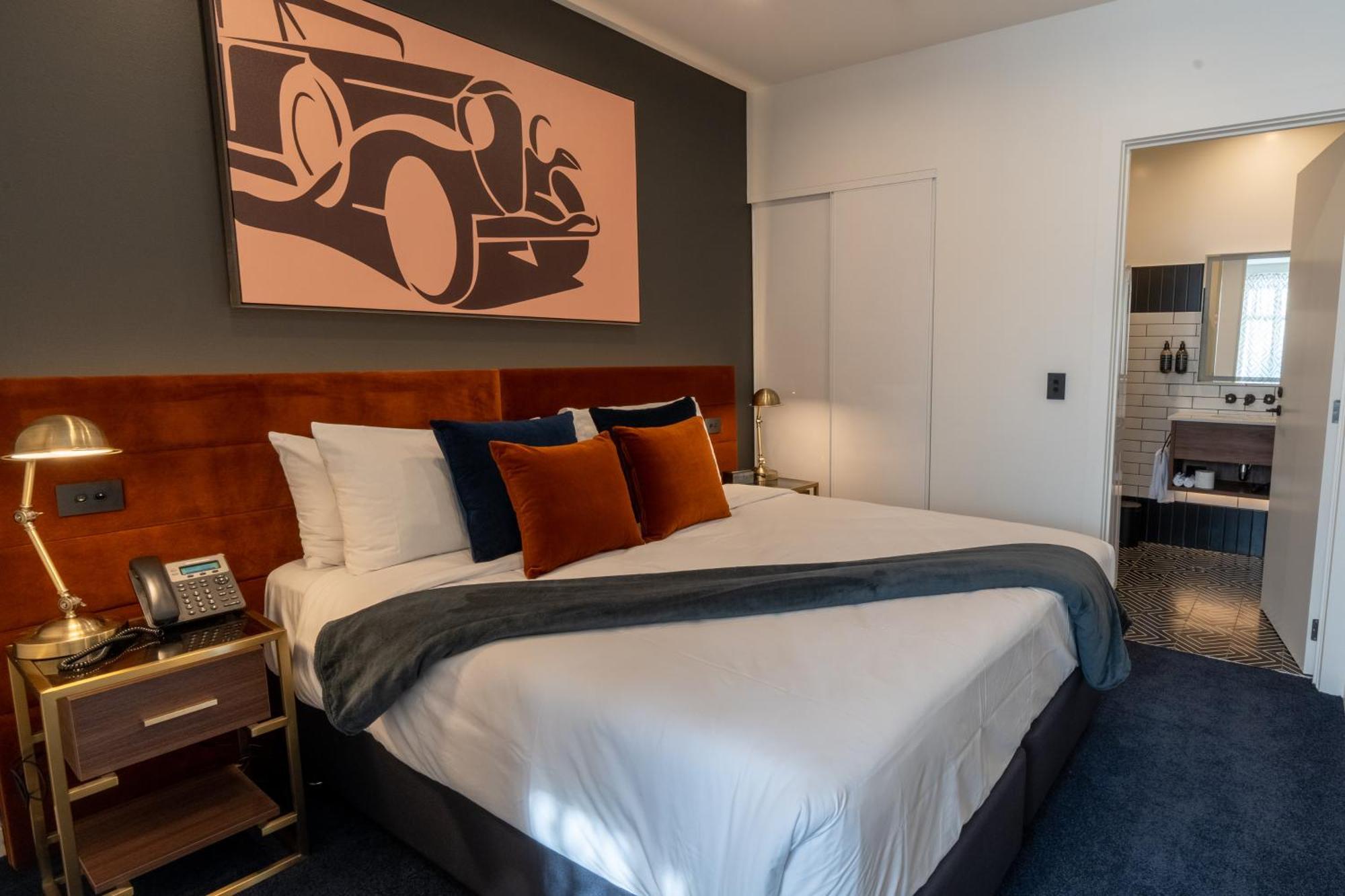 Отель Tryp By Wyndham Wellington, Tory Street Экстерьер фото