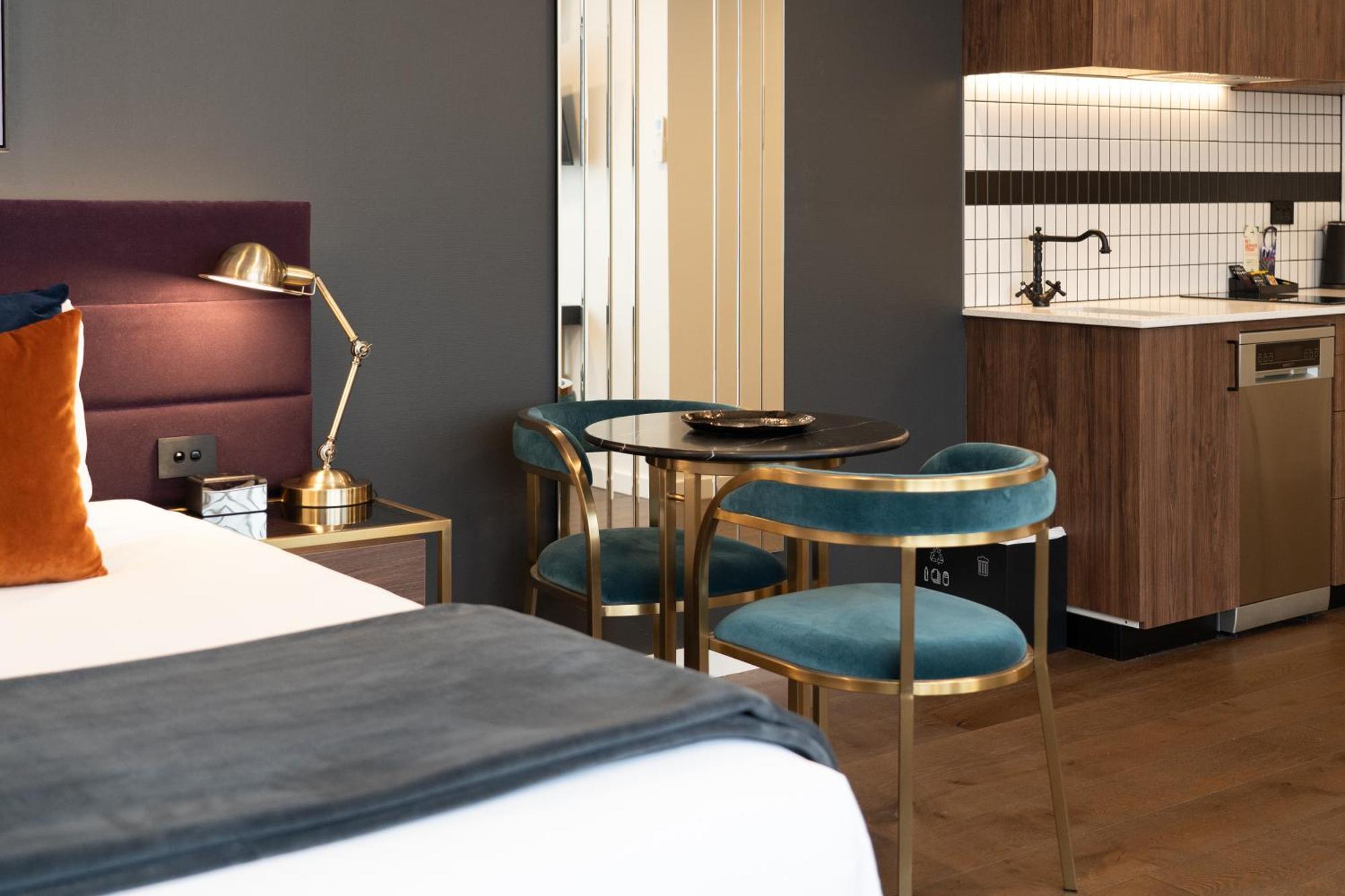 Отель Tryp By Wyndham Wellington, Tory Street Экстерьер фото